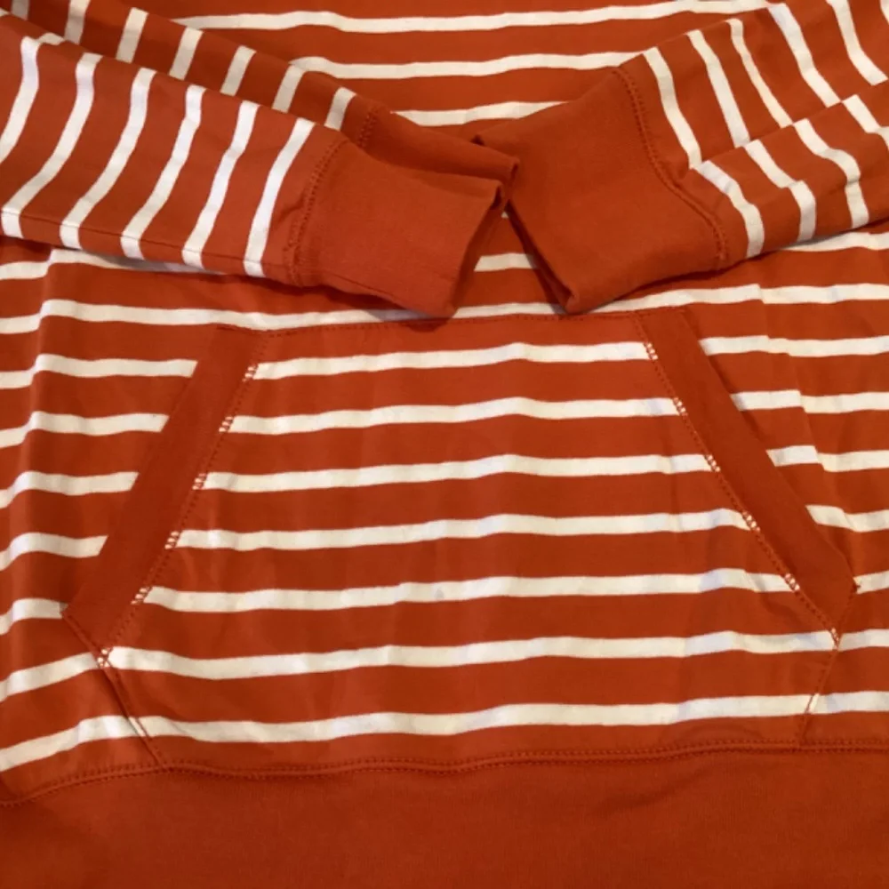 Chaps striped top Size M - Picture 3 of 4